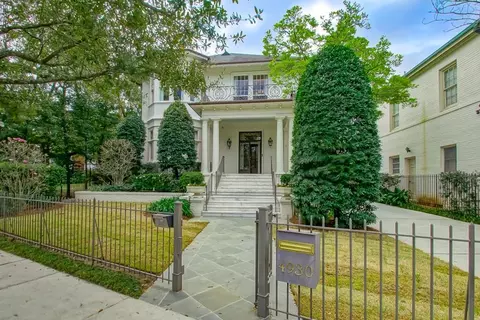 4930 St Charles Ave, New Orleans, LA 70115