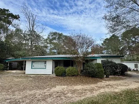12497 Josephs Rd, Folsom, LA 70437