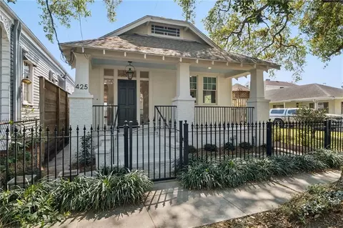425 Arabella St, New Orleans, LA 70115