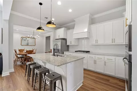 Kitchen - 21497 Bluefin Dr, Springfield, LA 70462 photo 2 of 3