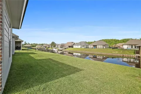 Exterior - 21497 Bluefin Dr, Springfield, LA 70462 photo 4 of 4