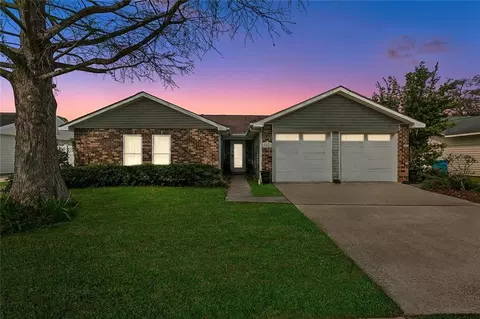 3741 Ashton Dr, Destrehan, LA 70047