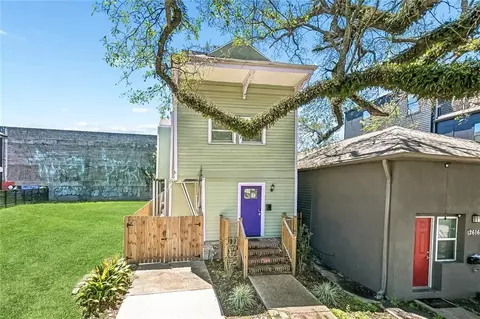 2614 Banks St, New Orleans, LA 70119