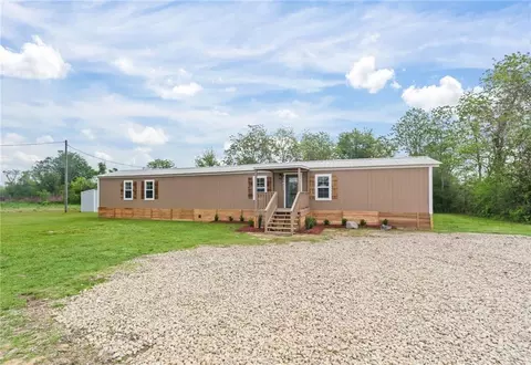 39637 1056 Hwy, Mount Hermon, LA 70450