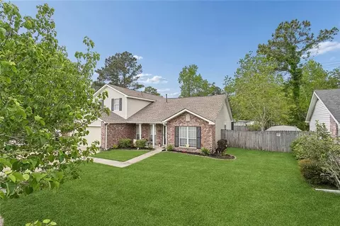 1104 Charlie Dr, Slidell, LA 70461