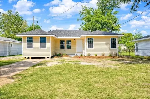 2143 Wettermark St, Alexandria, LA 71301