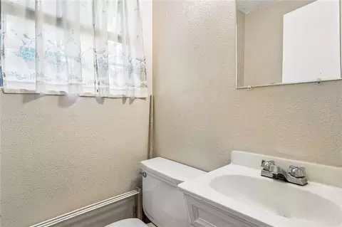 Bath - 19085 Township Rd, Covington, LA 70435 photo 3 of 3