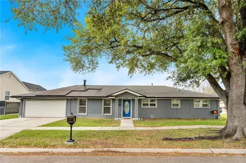 914 Rowley Blvd, Arabi, LA 70032