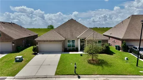 440 W Lake Dr, Slidell, LA 70461