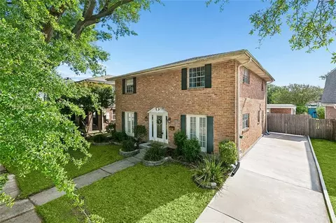 3605 Wanda Lynn Dr, Metairie, LA 70002