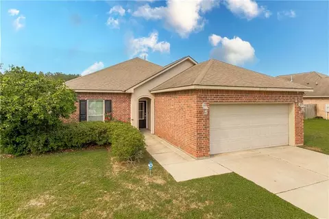 21376 Beau Chateau Blvd, Ponchatoula, LA 70454