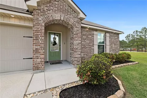 47429 Myra Cv, Robert, LA 70455