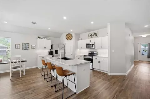 Entry Way - 47429 Myra Cv, Robert, LA 70455 photo 2 of 3