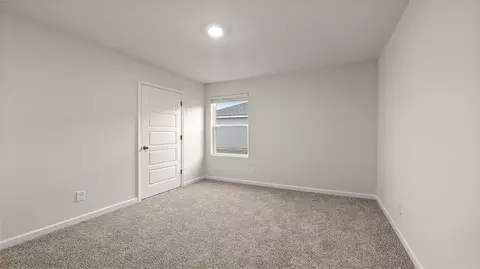 Bedroom - 3922 Blue Rush Ln, Slidell, LA 70461 photo 3 of 4