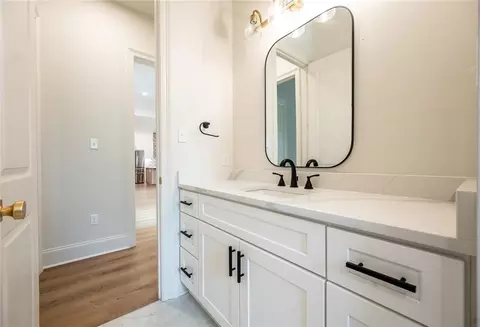 Bath - 362 Leeds St, Slidell, LA 70461 photo 9 of 12