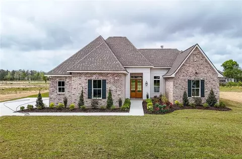 362 Leeds St, Slidell, LA 70461