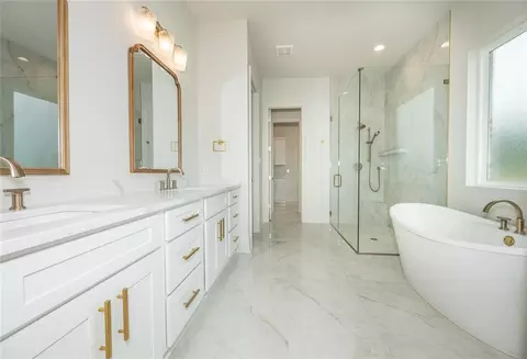 Bath - 362 Leeds St, Slidell, LA 70461 photo 1 of 12