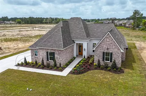Exterior - 362 Leeds St, Slidell, LA 70461 photo 2 of 4