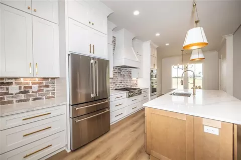 Kitchen - 362 Leeds St, Slidell, LA 70461 photo 1 of 6