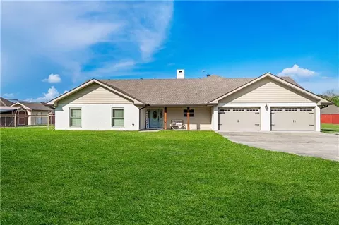 2314 Bayou Blue Rd, Houma, LA 70364