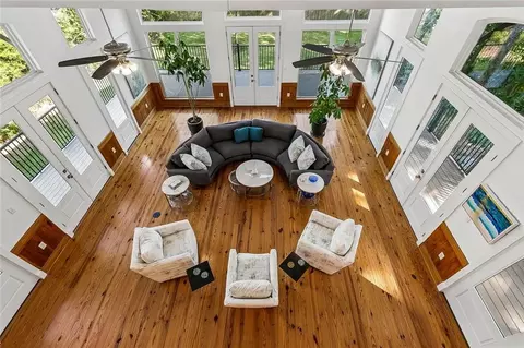 Living - 480 E Chase Ct, Mandeville, LA 70448 photo 2 of 4