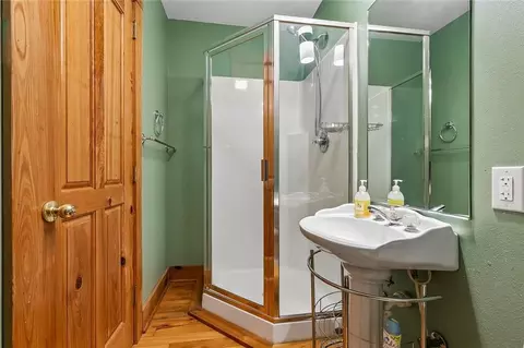 Bath - 480 E Chase Ct, Mandeville, LA 70448 photo 5 of 6