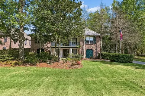 Exterior - 480 E Chase Ct, Mandeville, LA 70448 photo 2 of 12