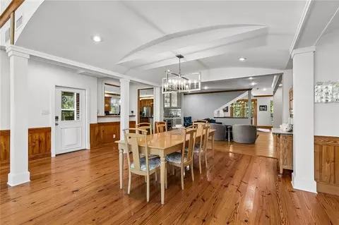 Dining - 480 E Chase Ct, Mandeville, LA 70448 photo 2 of 3