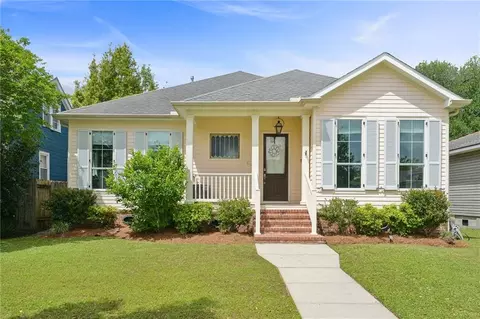 6732 Marshal Foch St, New Orleans, LA 70124