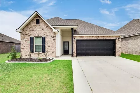 117 Lightbourne Dr, Lafayette, LA 70506