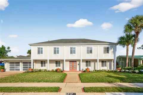 1717 Oriole St, New Orleans, LA 70122