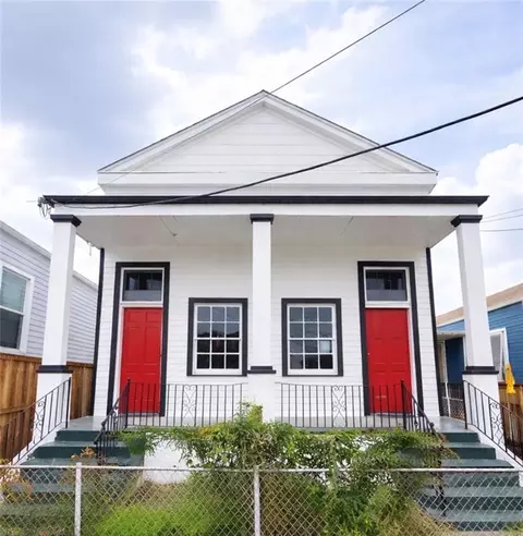 720 Soraparu St, New Orleans, LA 70130
