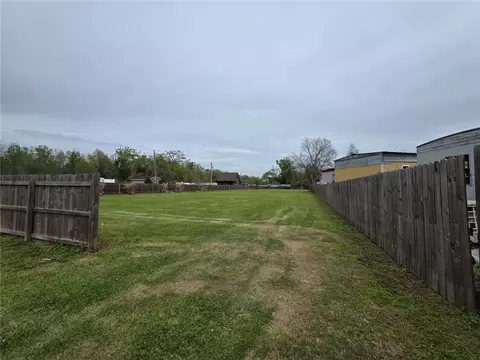 312 Canal St, Luling, LA 70070 photo 4