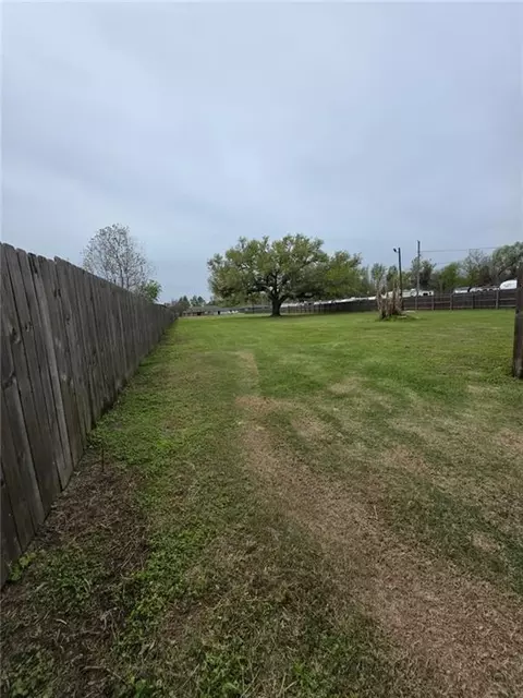 312 Canal St, Luling, LA 70070 photo 6