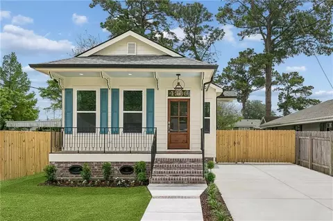4206 Center St, Metairie, LA 70001