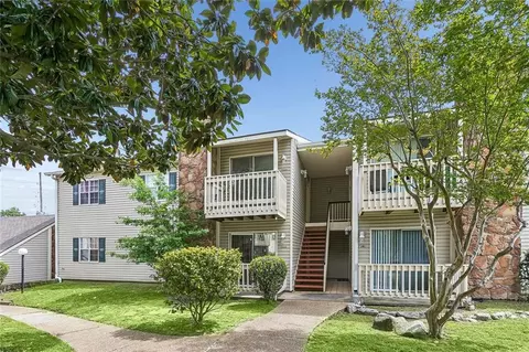 734 Village Rd #D, Kenner, LA 70065