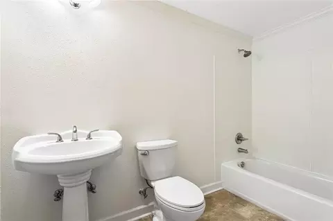 Bath - 20372 Doris Rd, Covington, LA 70433 photo 3 of 3