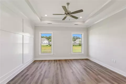 Bedroom - 72665 Robindale Dr, Covington, LA 70435 photo 1 of 4