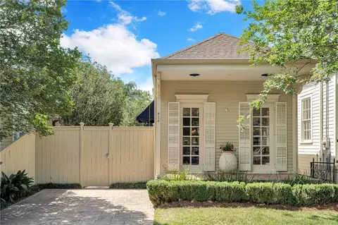 424 Calhoun St, New Orleans, LA 70118