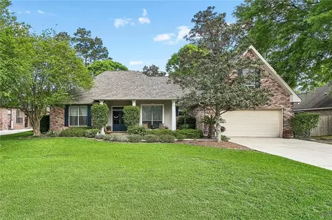 609 Sweet Bay Dr, Mandeville, LA 70448