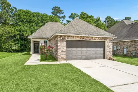 605 Whip St, Hammond, LA 70403