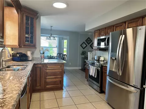 Kitchen - 4908 David Dr, Kenner, LA 70065 photo 3 of 3