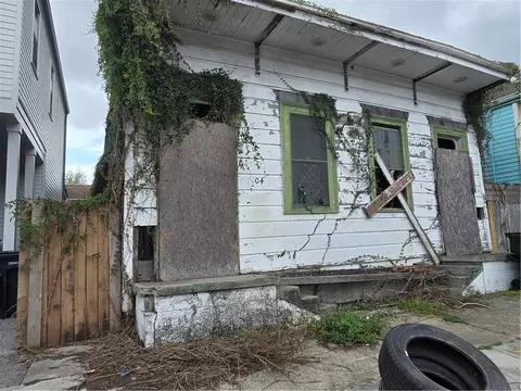 1904 06 Dumaine St, New Orleans, LA 70116
