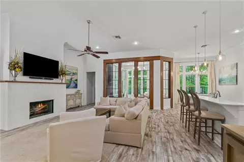 Living - 405 Gray Eagle Ct, Covington, LA 70433 photo 2 of 3