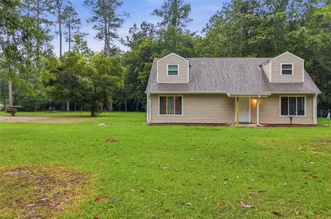 28555 Miss Lou St, Lacombe, LA 70445