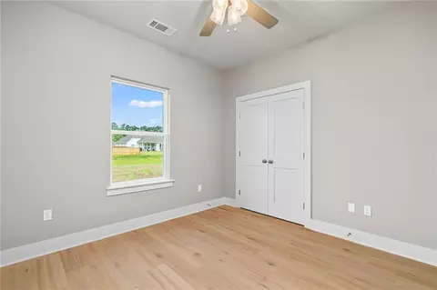 Bedroom - 72657 Robindale Dr, Covington, LA 70435 photo 4 of 4