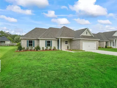 Exterior - 72657 Robindale Dr, Covington, LA 70435 photo 5 of 6