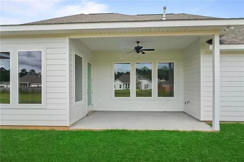 Exterior - 72661 Robindale Dr, Covington, LA 70435 photo 3 of 5