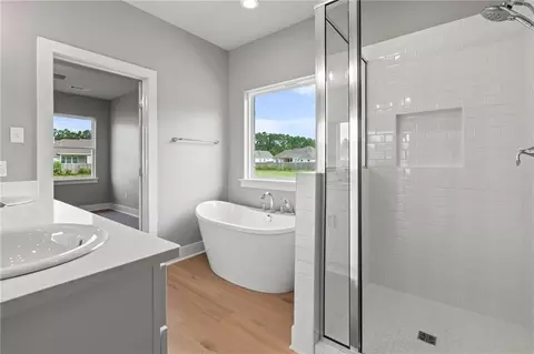 Bath - 72661 Robindale Dr, Covington, LA 70435 photo 2 of 3