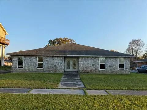 511 Park Blvd, Braithwaite, LA 70040